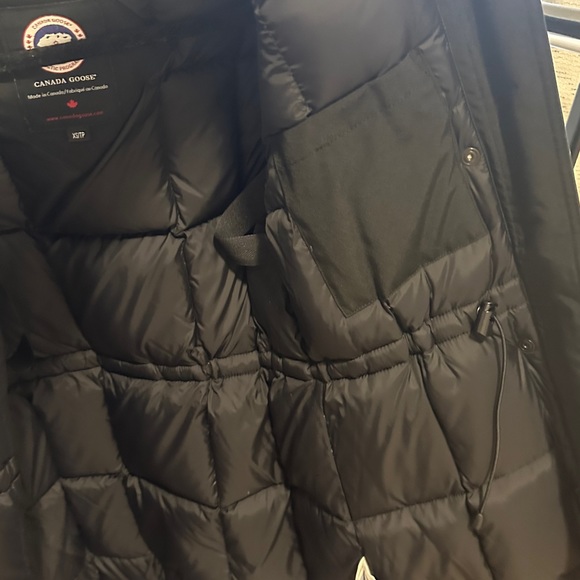 Canada Goose "Victoria" Fur-Hooded Parka Jacket - Picture 7 of 9